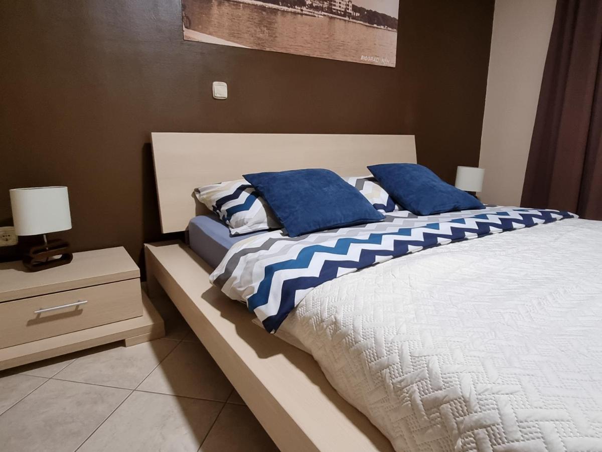 M&M Apartments Biograd Na Moru Luaran gambar