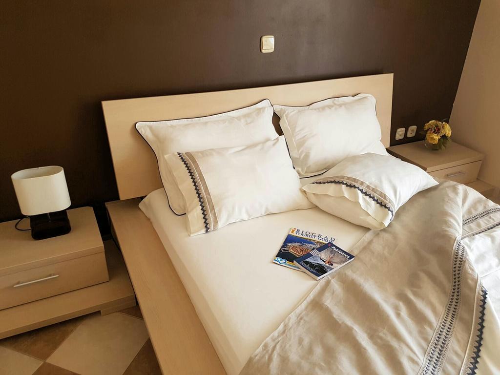 M&M Apartments Biograd Na Moru Luaran gambar
