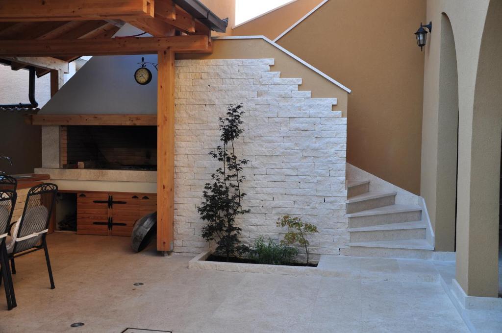 M&M Apartments Biograd Na Moru Luaran gambar